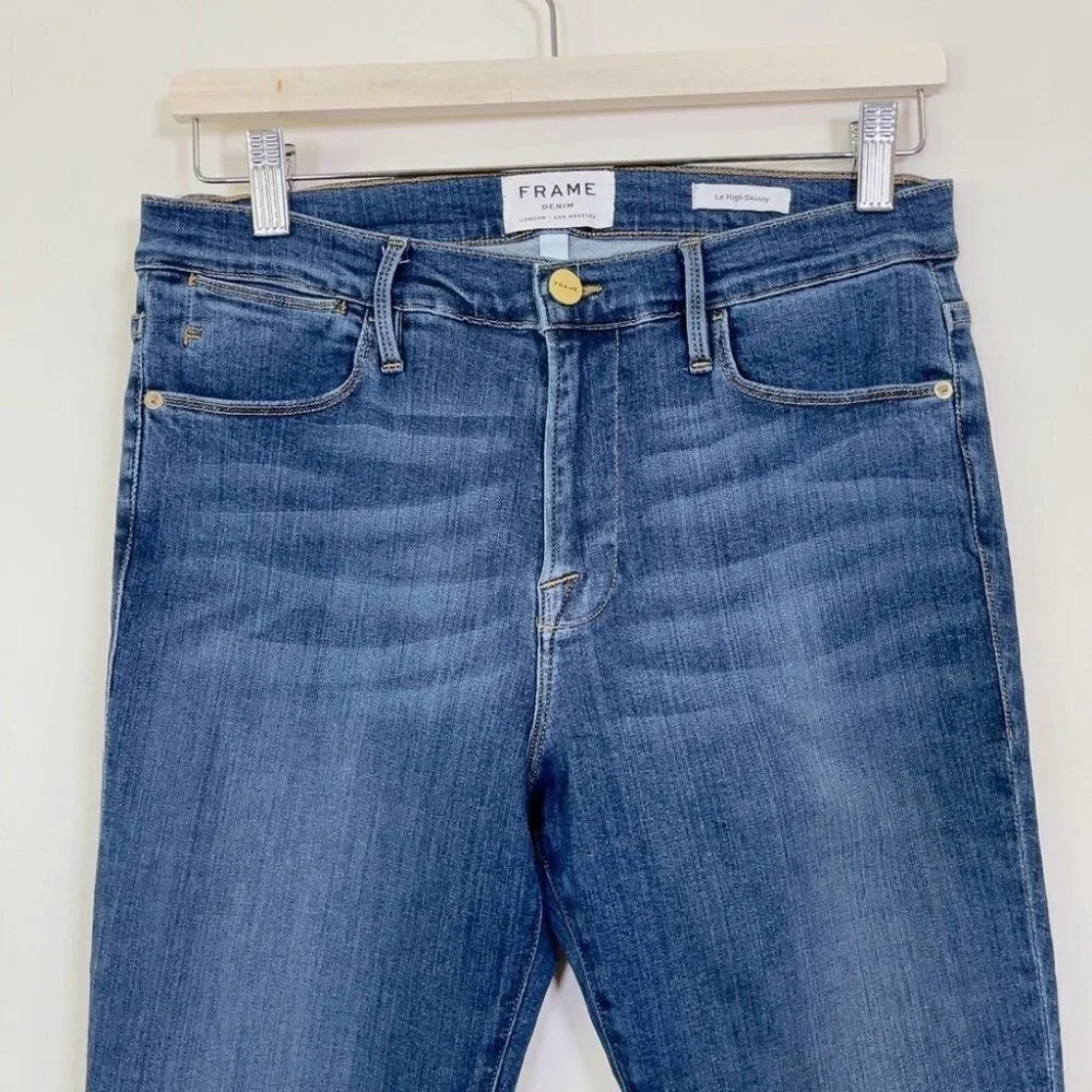 Frame Le High Skinny Medium Wash Chew Hem Jeans - Picture 4 of 12